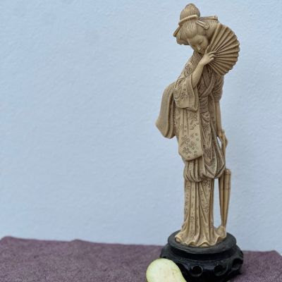 Статуэтка Гейша 35 см кость