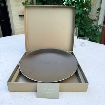 Блюдо Wedgwood by Jasper Conran Серый глянец 34 см Англия