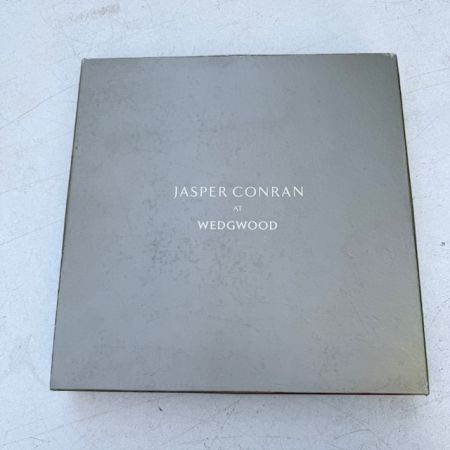 Блюдо Wedgwood by Jasper Conran Серый глянец 34 см Англия