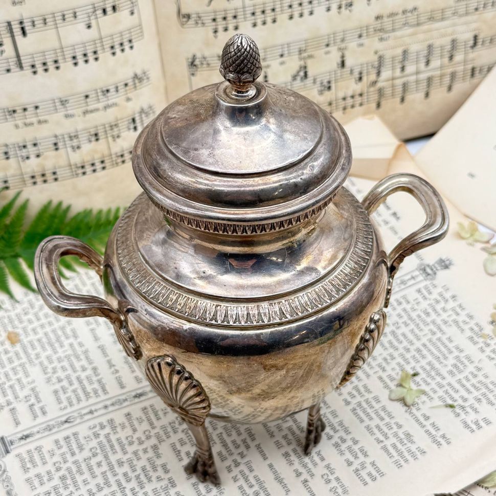 Сахарница на ножках UDNER серебрение Англия