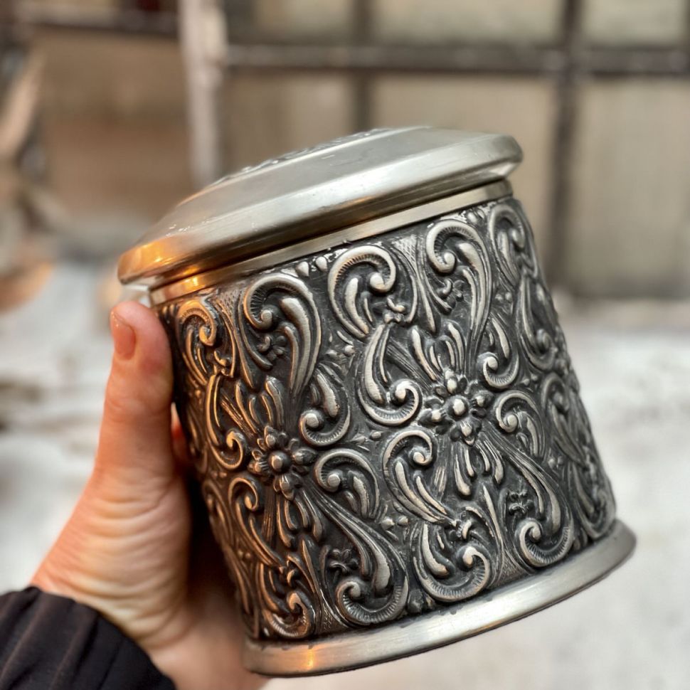 Банка с крышкой 13 см олово дерево