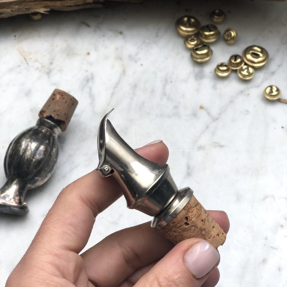 Пробка для бутылки с дозатором 7 см металл пробка