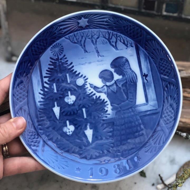 Тарелка 1981 Royal Copenhagen Дания