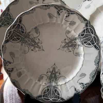 Тарелка глубокая LG Lys 25 см Франция 1894-1913 гг.