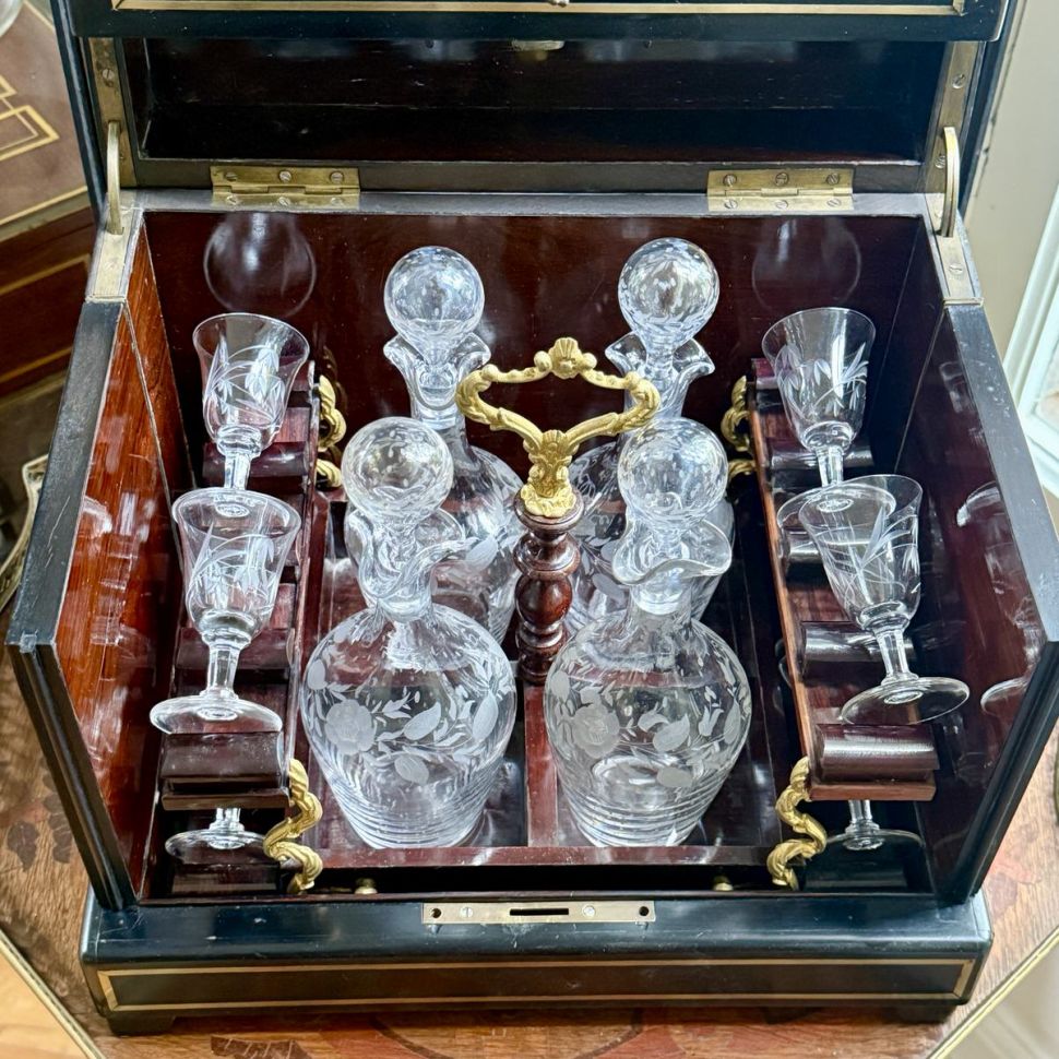 Бар эпохи Наполеона III дерево латунь хрусталь 