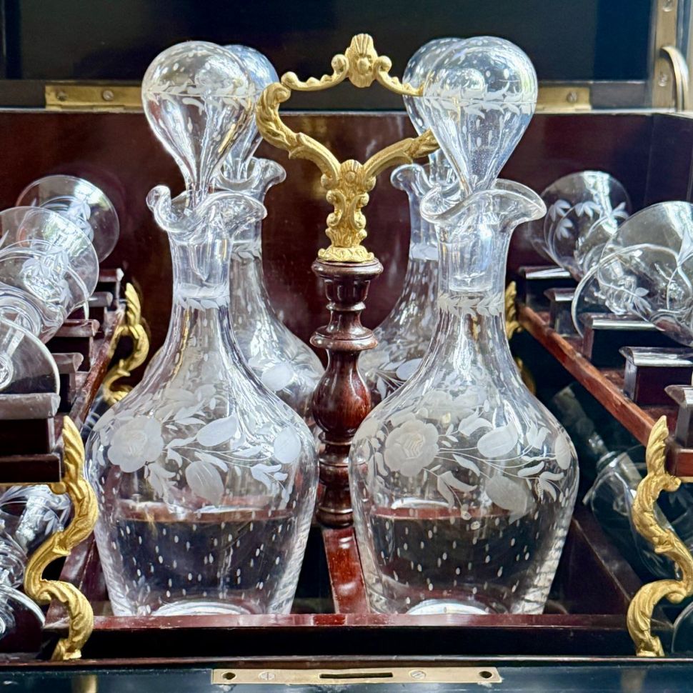 Бар эпохи Наполеона III дерево латунь хрусталь 