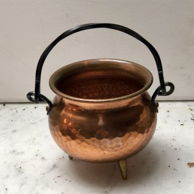 Кашпо зольник 7 см медь на латунных ножках 