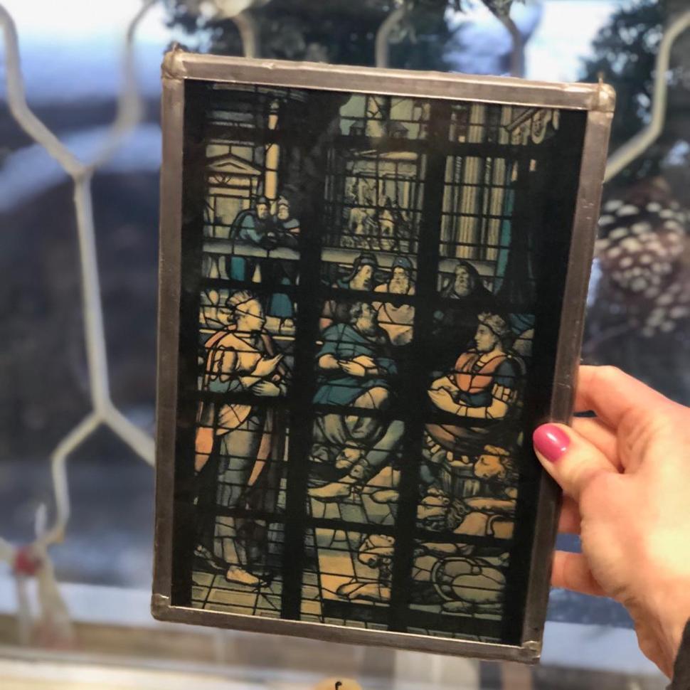 Витраж в оловянной раме на цепочке