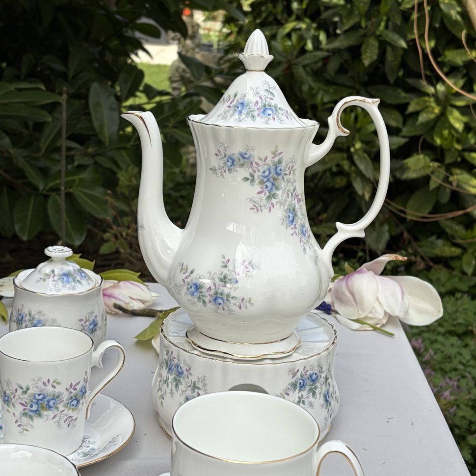 Кофейник чайник Royal Albert Blue Blossom 0,9 л Англия