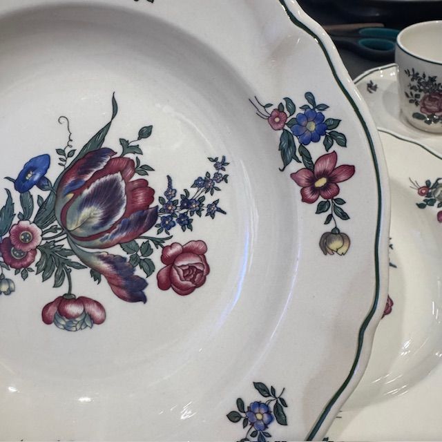 Тарелка глубокая Alt Strassburg ВиллеройБох 23 см фарфор Германия изьян