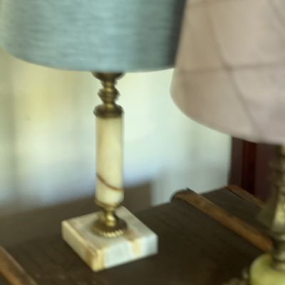 Лампа настольная без абажура 28 см оникс