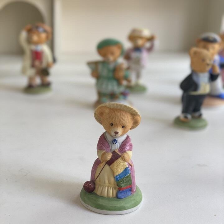 Статуэтка 8 см The Franklin Mint Priscilla Woolington