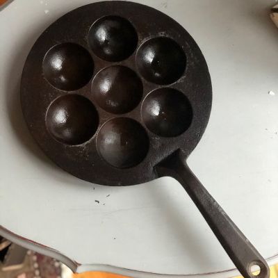 Сковорода для пончиков чугун