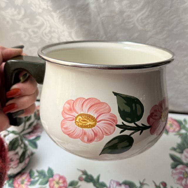 Ковш с ручкой ВиллеройБох Wild-Rose 1.8 л Люксембург