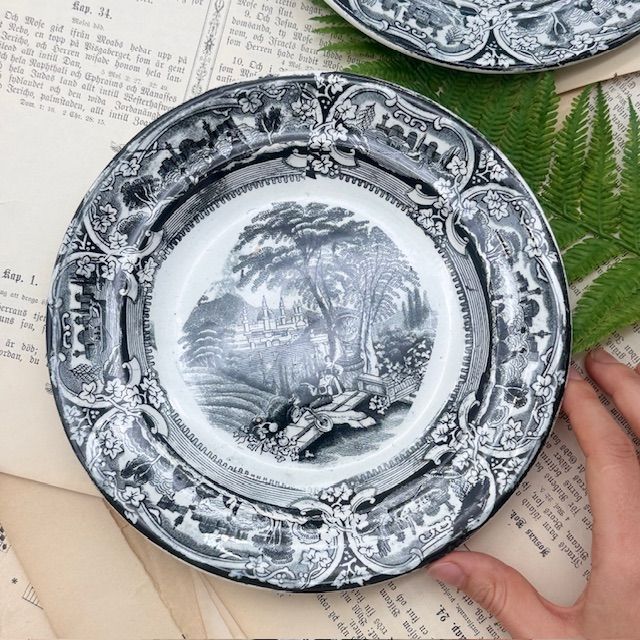 Тарелка J.T.H Bosphorus 21 см Staffordshire Англия конец 19 века