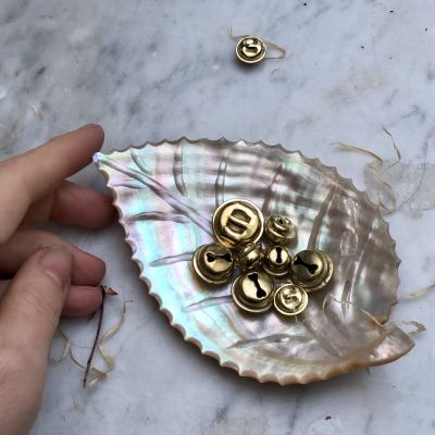 Блюдце мини розетка ракушка перламутр Лист