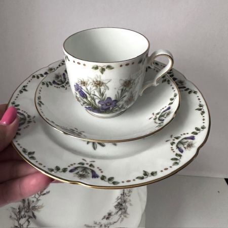Тарелка Franklin Porcelain Edelweib 20 см фарфор Германия