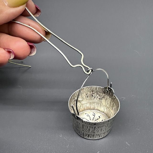 Ситечко для чая S.F.A.M. 5 см 1910 гг. серебрение Франция