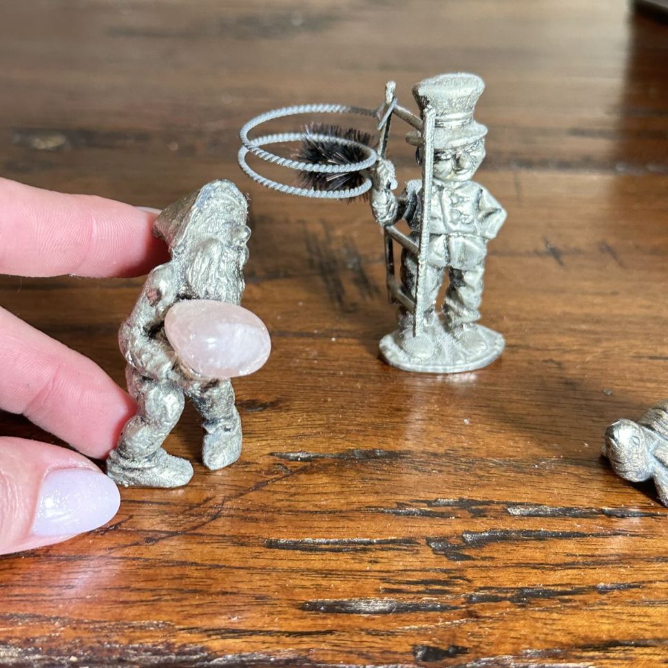 Статуэтка Гном 5 см металл кварц