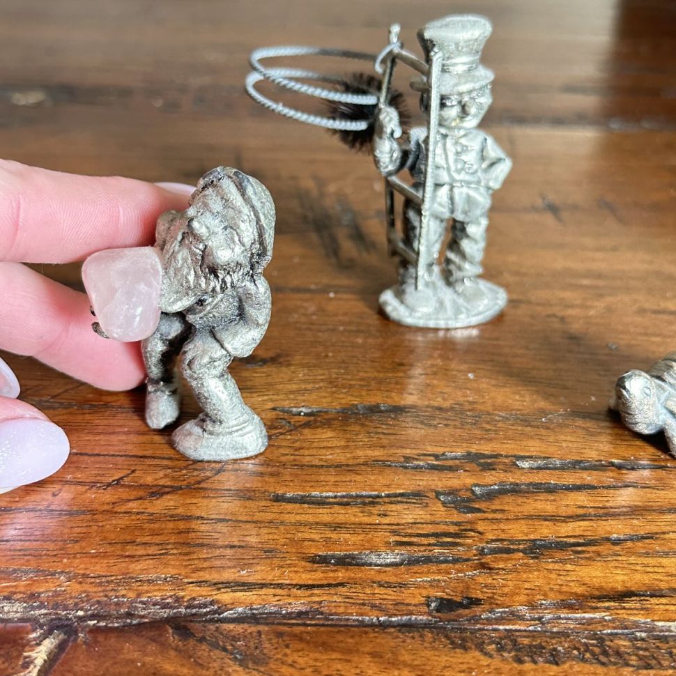 Статуэтка Гном 5 см металл кварц