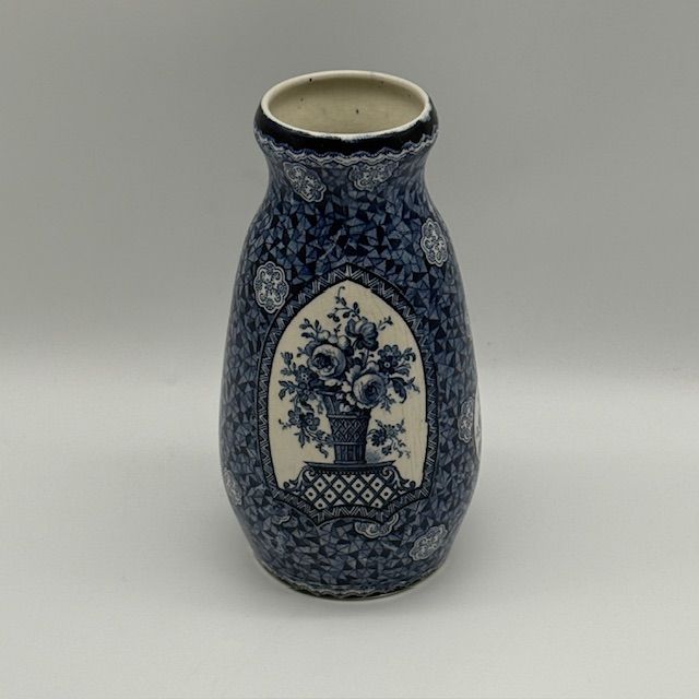 Ваза ВиллеройБох Flamand 22 см фарфор Германия 1900 г.г.