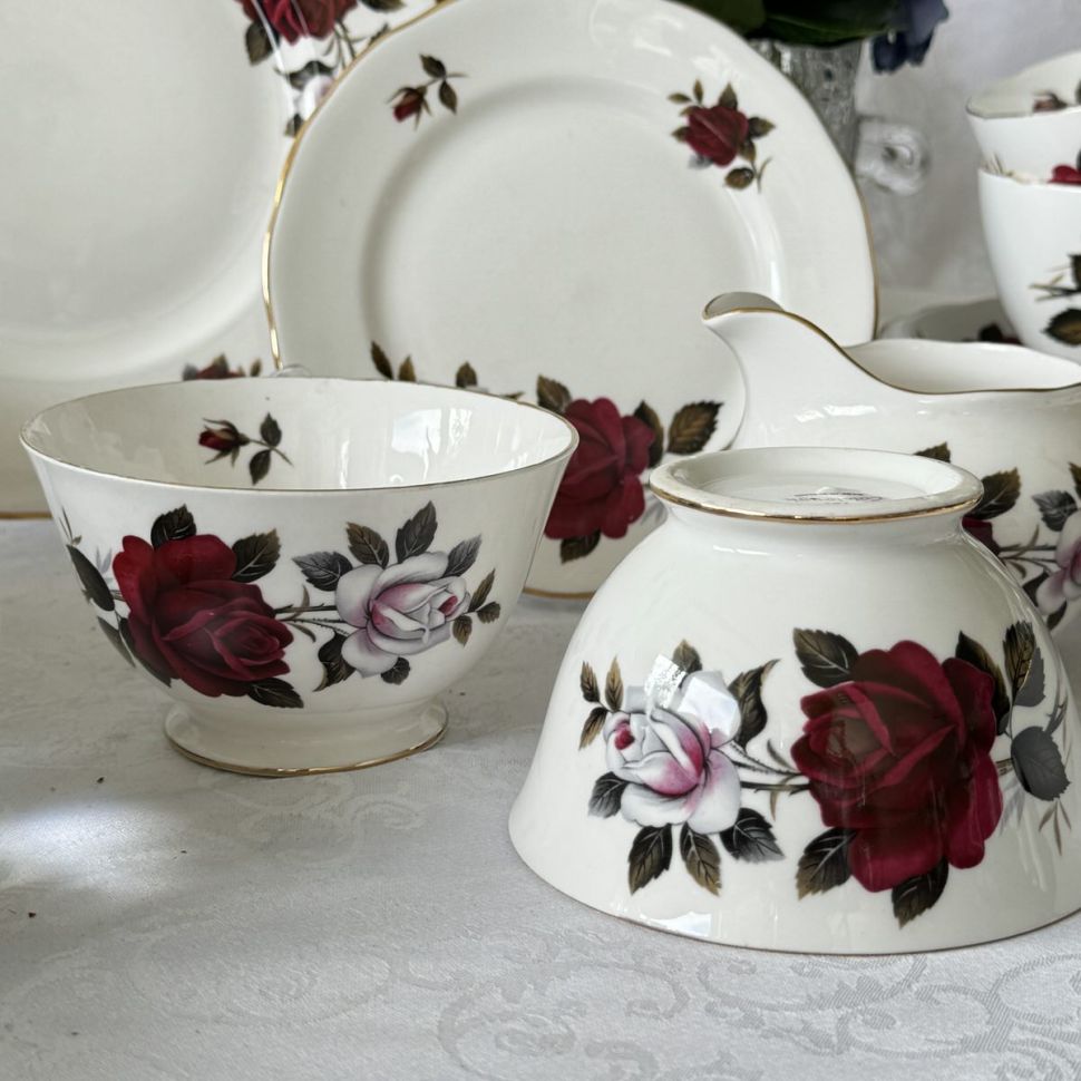 Сахарница Colclough Ridgway Amoretta 1950 гг 11 см Англия 