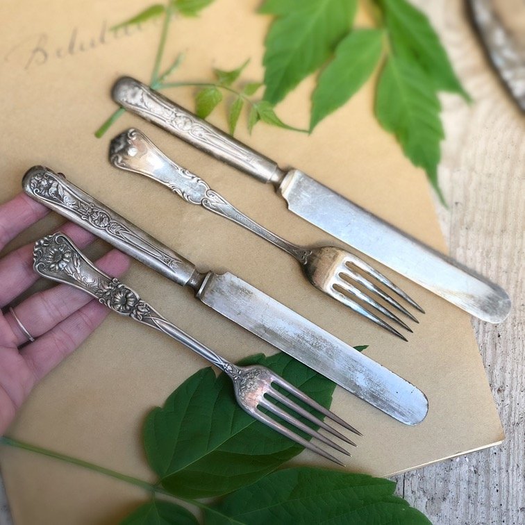 Нож и вилка столовые с цветочками, пара Wm.A.Rohers