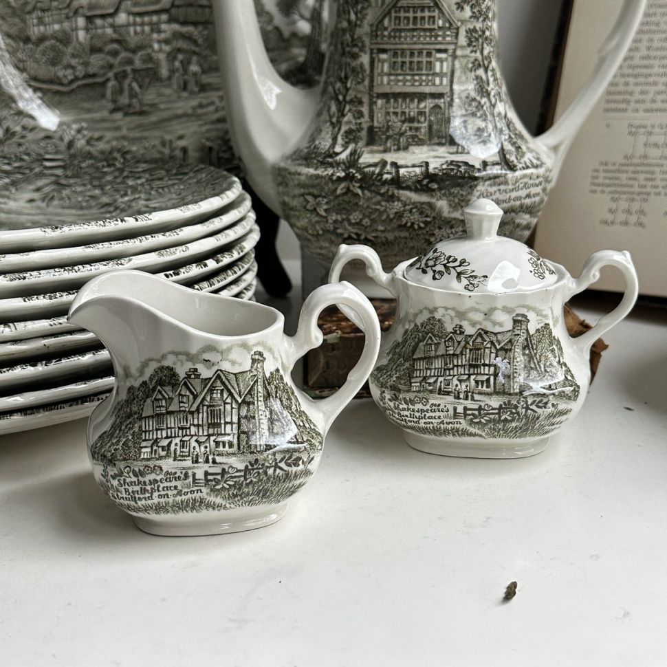 Молочник 125 мл Shakespeares Country Royal Essex Англия