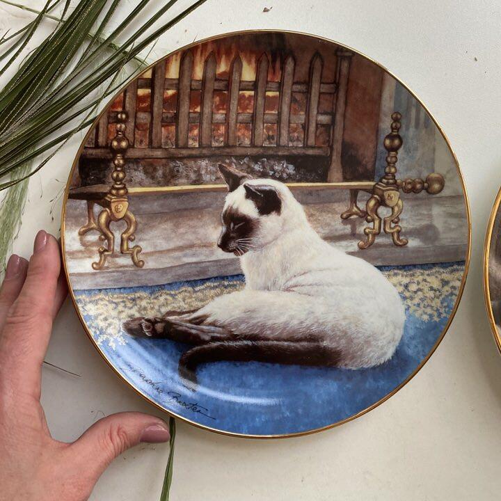 Тарелка 21 см Franklin Mint Slumbering Siamese (сиамская кошка) фарфор