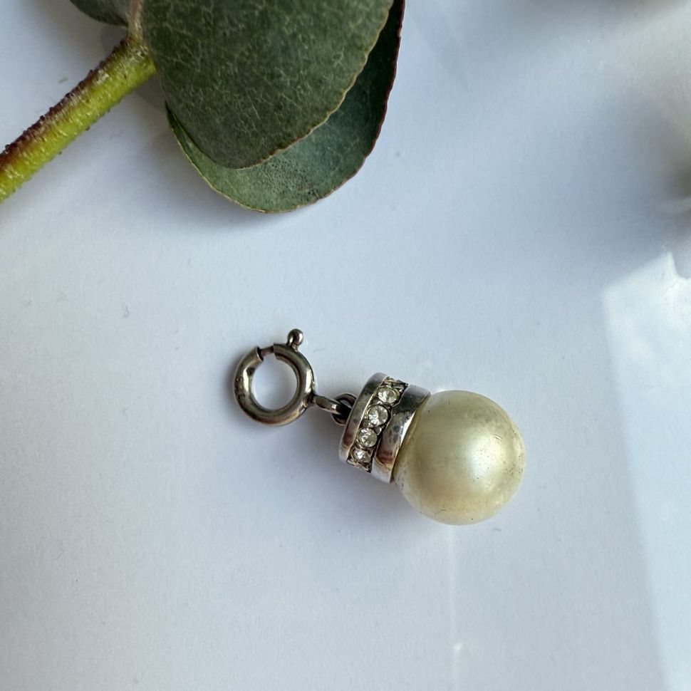 Подвеска шарм Жемчуг 1,5 см в стиле Thomas Sabo 925 
