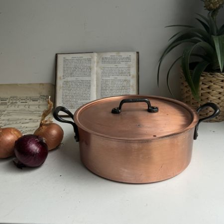 Кастрюля с крышкой 2,55 л медь