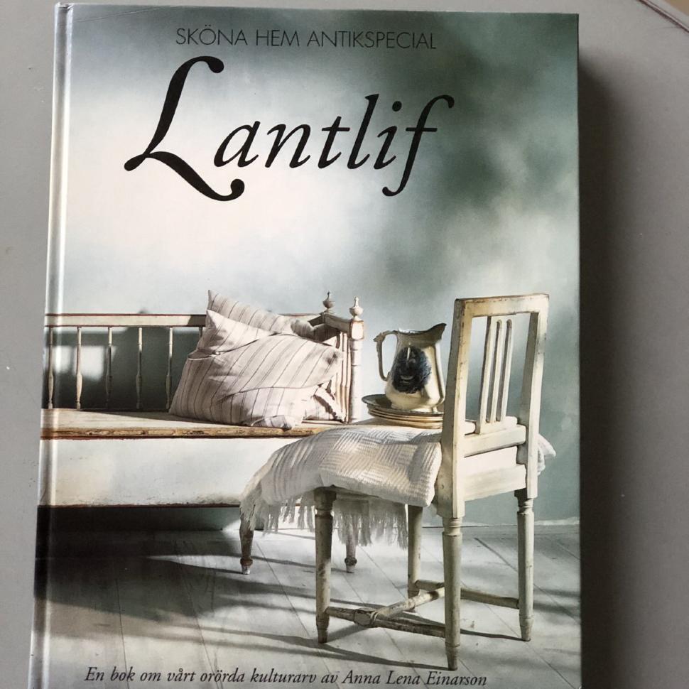 Книга Lantif о винтаже в интерьере