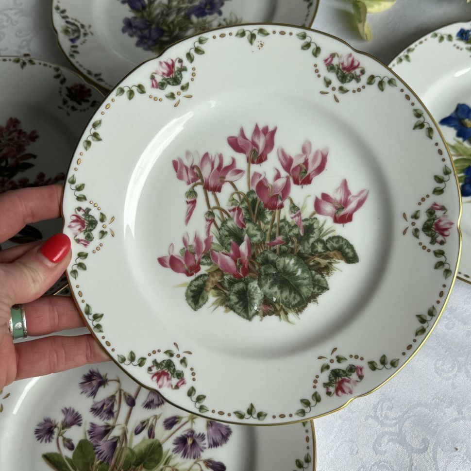 Тарелка Franklin Porcelain Альпийские цветы Alpenveilchen  20 см фарфор Германия 