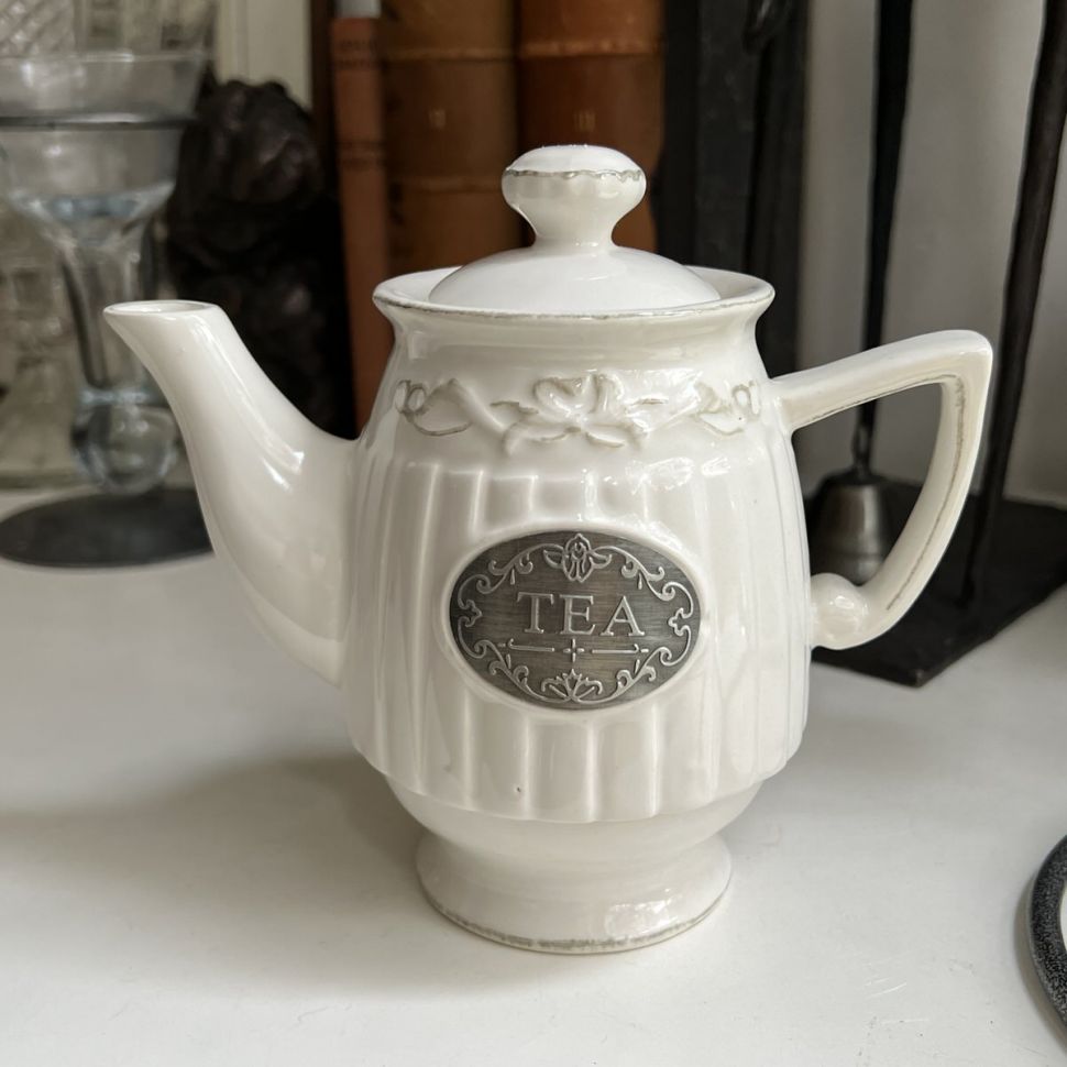 Чайник белый 450 мл фарфор Riverdale 