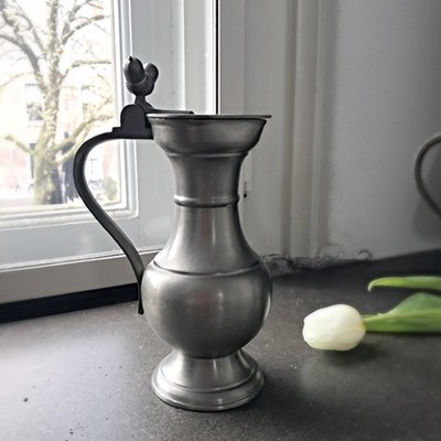 Кувшин оловянный 16 см с желудями на крышке