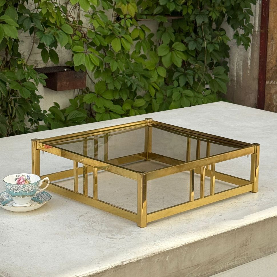 Подставка центр стола 43х43 см стекло 