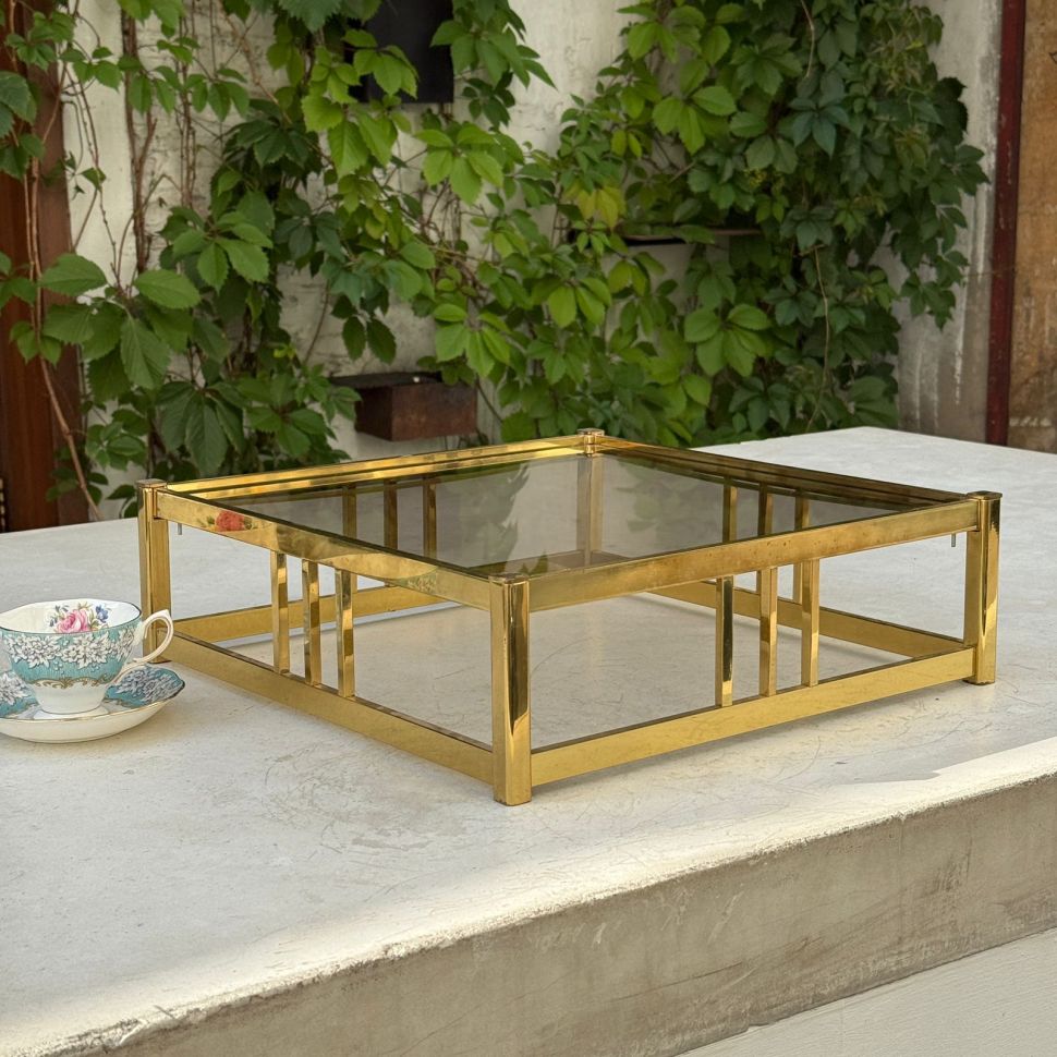 Подставка центр стола 43х43 см стекло 