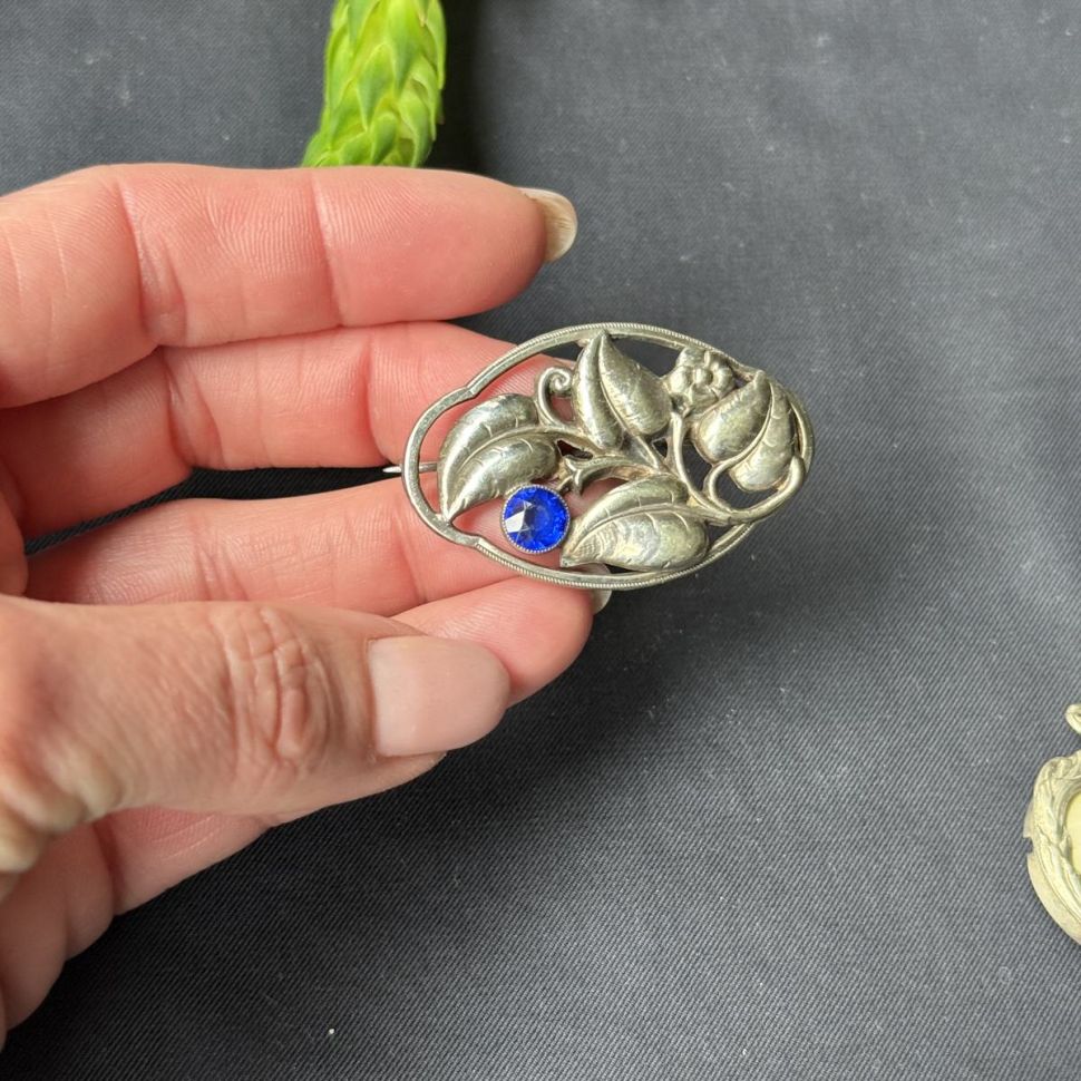Брошь с синим камнем 4,5 см серебрение Арнуво