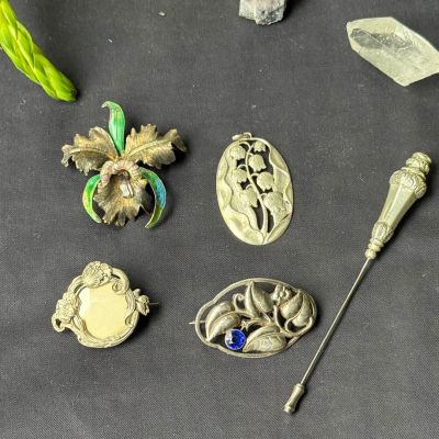 Брошь с синим камнем 4,5 см серебрение Арнуво