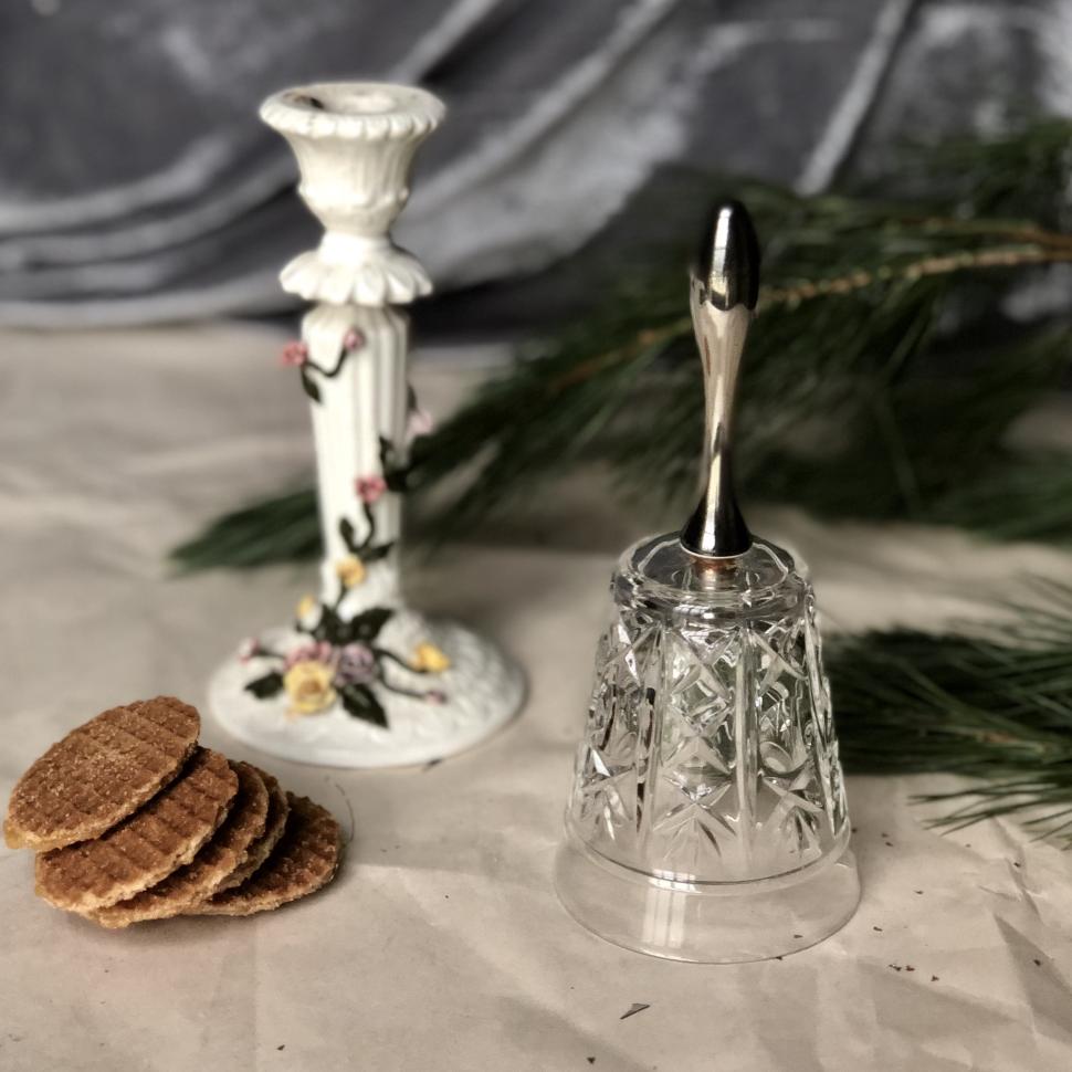 Бокал для вина колокол с ручкой