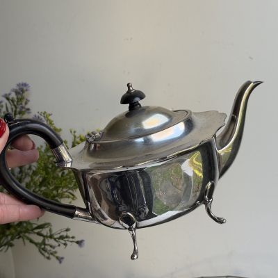 Кофейник 1 л на ножках серебрение Англия  