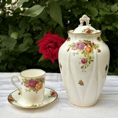 Банка чайница Royal Albert Old Country Roses 25 см фарфор Англия 