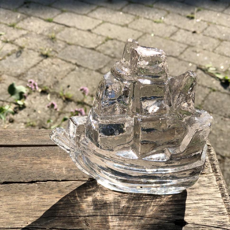 Статуэтка Pukeberg 13 см Корабль хрусталь Швеция