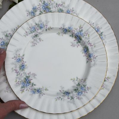 Тарелка Royal Albert Blue Blossom 21 cм Англия