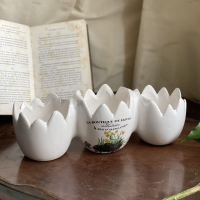 Ваза кашпо 18 см керамика (микроспотертости кончика лепестков))