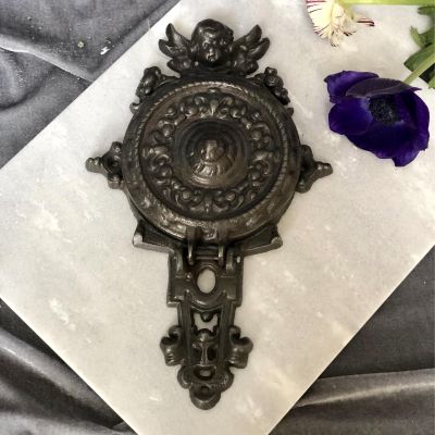 Подсвечник настенный чугун