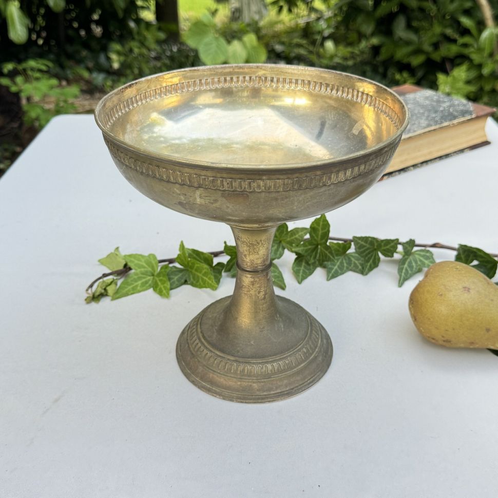 Блюдо фруктовница на ножке с чашей 24 см серебрение стекло