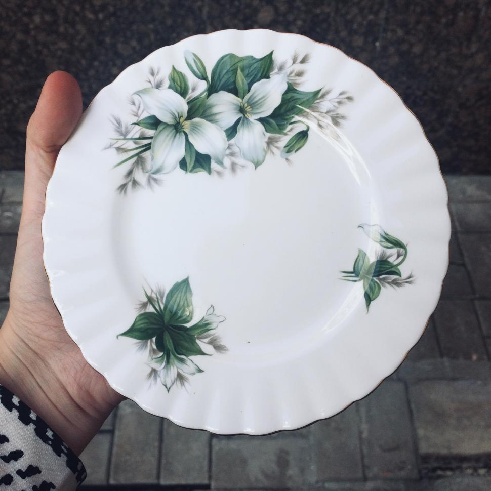 Тарелка десертная Royal Albert Trillium Англия