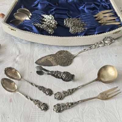 Набор десертных приборов Хильдесхаймская роза серебрение 