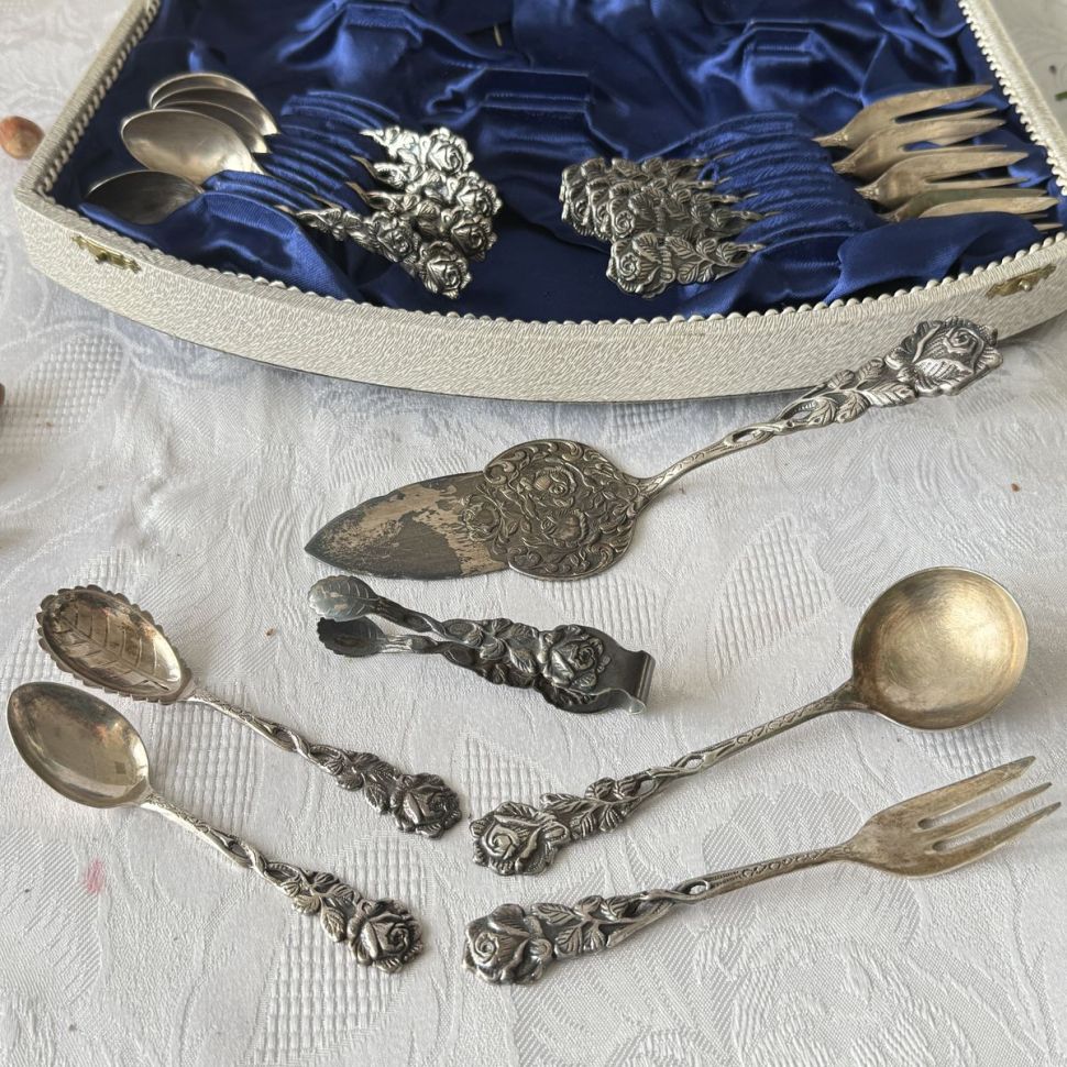 Набор десертных приборов Хильдесхаймская роза серебрение 